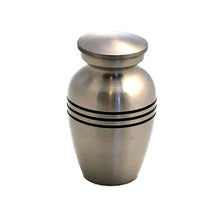 Load image into Gallery viewer, Mat Silver Keepsake Cremation Urn (set of 4 pcs)